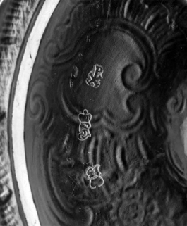 Détail des poinçons. © Région Bourgogne-Franche-Comté, Inventaire du patrimoine