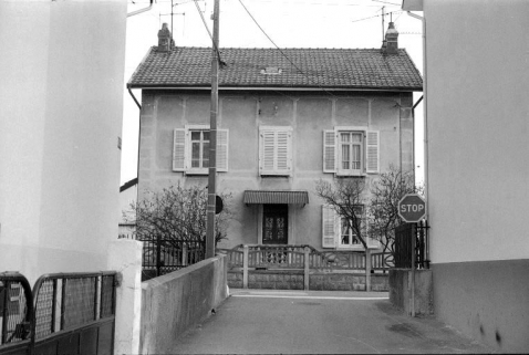 Elévation antérieure. © Région Bourgogne-Franche-Comté, Inventaire du patrimoine