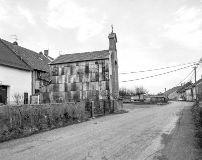 Façade latérale gauche. © Région Bourgogne-Franche-Comté, Inventaire du patrimoine