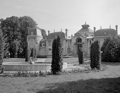 Etablissement thermal. © Région Bourgogne-Franche-Comté, Inventaire du patrimoine Etablissement thermal. © Région Bourgogne-Franche-Comté, Inventaire du patrimoine