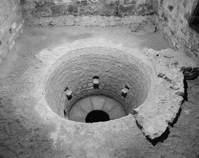 "Fontaine de Rome" : détail. © Région Bourgogne-Franche-Comté, Inventaire du patrimoine