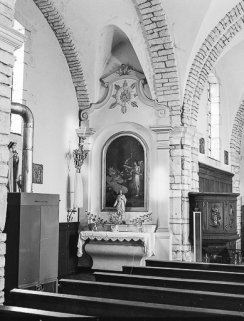 Autel-retable gauche : vue d'ensemble. © Région Bourgogne-Franche-Comté, Inventaire du patrimoine