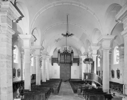 Vue de la nef depuis le choeur. © Région Bourgogne-Franche-Comté, Inventaire du patrimoine