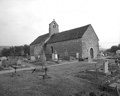 Façade antérieure et face gauche. © Région Bourgogne-Franche-Comté, Inventaire du patrimoine
