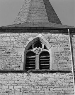 Partie supérieure du clocher. © Région Bourgogne-Franche-Comté, Inventaire du patrimoine