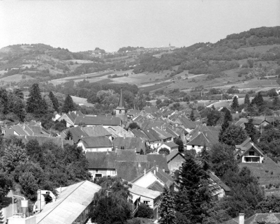 Vue générale du village. © Région Bourgogne-Franche-Comté, Inventaire du patrimoine