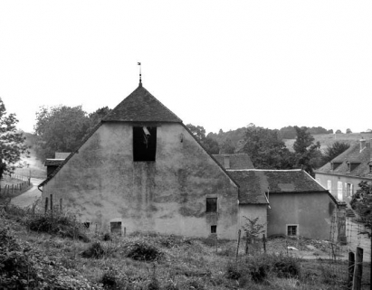 Les parties agricoles vues depuis le sud-est. © Région Bourgogne-Franche-Comté, Inventaire du patrimoine