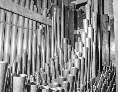 Tuyauterie vue de trois quarts gauche. © Région Bourgogne-Franche-Comté, Inventaire du patrimoine