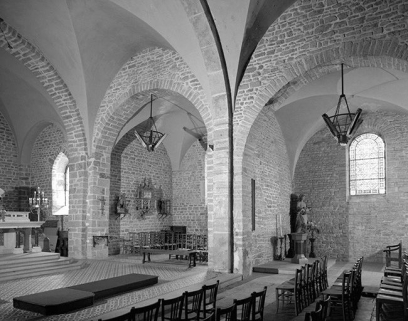 Elévation intérieure droite. © Région Bourgogne-Franche-Comté, Inventaire du patrimoine Elévation intérieure droite. © Région Bourgogne-Franche-Comté, Inventaire du patrimoine