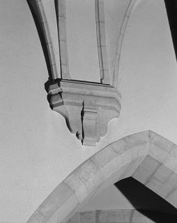 Eglise, vaisseau latéral nord, culot de retombée de la voûte. © Région Bourgogne-Franche-Comté, Inventaire du patrimoine
