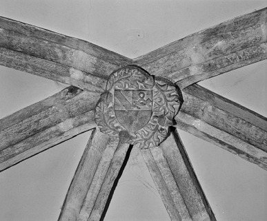 Eglise Saint-Désiré. Clef de voûte de l'abside. © Région Bourgogne-Franche-Comté, Inventaire du patrimoine