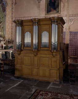 Orgue de choeur, vu de trois quarts droit. © Région Bourgogne-Franche-Comté, Inventaire du patrimoine