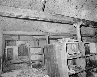 Premier étage, grande salle, côté sud. © Région Bourgogne-Franche-Comté, Inventaire du patrimoine