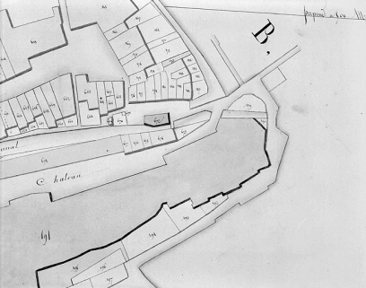 Quartier du Bourg Vauthier et partie orientale de l'acropole du château, 1812. © Région Bourgogne-Franche-Comté, Inventaire du patrimoine Quartier du Bourg Vauthier et partie orientale de l'acropole du château, 1812. © Région Bourgogne-Franche-Comté, Inventaire du patrimoine