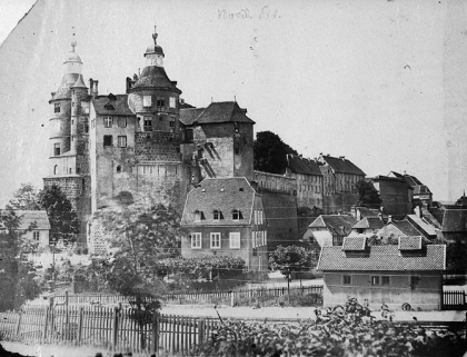 Vue de la partie nord-est du Neuf Château, 3e quart 19e siècle. © Région Bourgogne-Franche-Comté, Inventaire du patrimoine