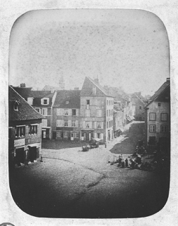 Place Denfert-Rochereau et début de la rue des Febvres, années 1850. © Région Bourgogne-Franche-Comté, Inventaire du patrimoine Place Denfert-Rochereau et début de la rue des Febvres, années 1850. © Région Bourgogne-Franche-Comté, Inventaire du patrimoine