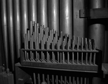Tuyauterie vue de trois quarts droit. © Région Bourgogne-Franche-Comté, Inventaire du patrimoine