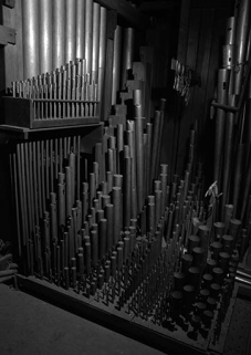 Tuyauterie vue de trois quarts gauche. © Région Bourgogne-Franche-Comté, Inventaire du patrimoine