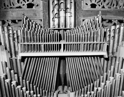Tuyauterie du clavier de récit, jeu de cornet vu de face. © Région Bourgogne-Franche-Comté, Inventaire du patrimoine