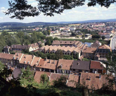 Vue depuis la colline du Gélot. © Région Bourgogne-Franche-Comté, Inventaire du Patrimoine