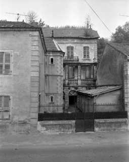 Elévation antérieure du logis. © Région Bourgogne-Franche-Comté, Inventaire du patrimoine