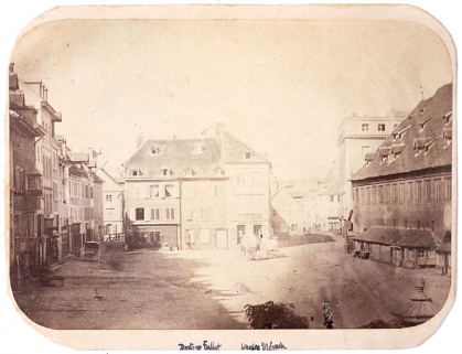Place Denfert-Rochereau, années 1850. © Région Bourgogne-Franche-Comté, Inventaire du patrimoine Place Denfert-Rochereau, années 1850. © Région Bourgogne-Franche-Comté, Inventaire du patrimoine