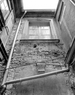 Façade sur cour du deuxième corps de bâtiment. © Région Bourgogne-Franche-Comté, Inventaire du patrimoine