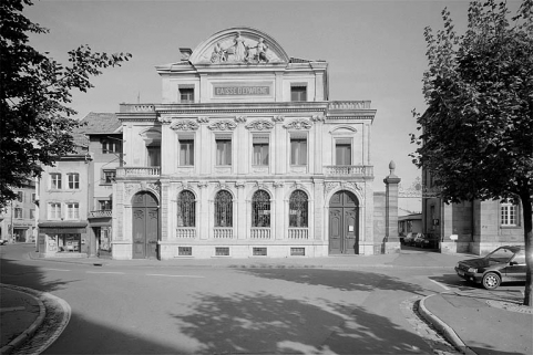 Banque. Façade principale. © Région Bourgogne-Franche-Comté, Inventaire du patrimoine