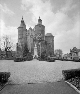 Vue d'ensemble, côté est. © Région Bourgogne-Franche-Comté, Inventaire du patrimoine