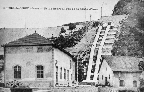 Bourg-de-Sirod (Jura). - Usine hydraulique et sa chute d'eau. © Région Bourgogne-Franche-Comté, Inventaire du patrimoine Bourg-de-Sirod (Jura). - Usine hydraulique et sa chute d'eau. © Région Bourgogne-Franche-Comté, Inventaire du patrimoine