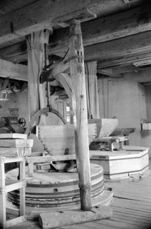 Minoterie, étage : les meules. © Région Bourgogne-Franche-Comté, Inventaire du patrimoine