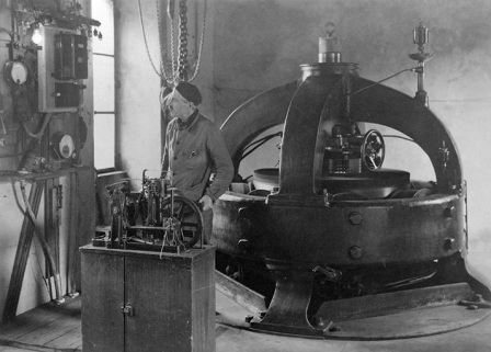 Dynamo de 110 Kw datant de 1891. © Région Bourgogne-Franche-Comté, Inventaire du patrimoine Dynamo de 110 Kw datant de 1891. © Région Bourgogne-Franche-Comté, Inventaire du patrimoine