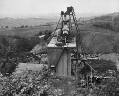Installation de triage après concassage. © Région Bourgogne-Franche-Comté, Inventaire du patrimoine