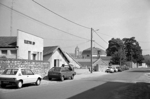 Magasin industriel et ateliers de fabrication, depuis la rue Julien Feuvrier. © Région Bourgogne-Franche-Comté, Inventaire du patrimoine