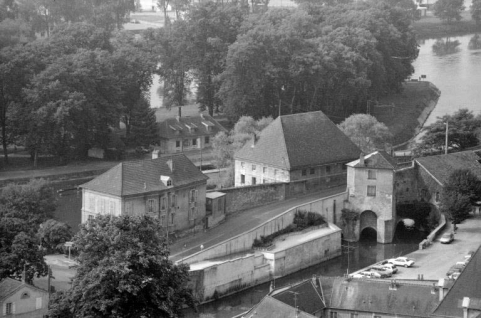 Vue d'ensemble depuis le haut de la collégiale. © Région Bourgogne-Franche-Comté, Inventaire du patrimoine