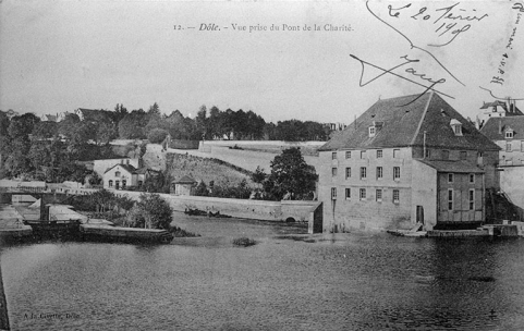 Dôle. - Vue prise du Pont de la Charité. © Région Bourgogne-Franche-Comté, Inventaire du patrimoine