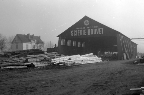 Atelier des scies. © Région Bourgogne-Franche-Comté, Inventaire du patrimoine Atelier des scies. © Région Bourgogne-Franche-Comté, Inventaire du patrimoine