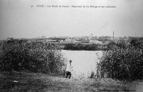 Dole. - Les Bords du Doubs - Panorama de la Bédugue et des radiateurs. © Région Bourgogne-Franche-Comté, Inventaire du patrimoine Dole. - Les Bords du Doubs - Panorama de la Bédugue et des radiateurs. © Région Bourgogne-Franche-Comté, Inventaire du patrimoine