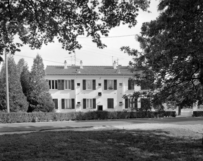 Immeuble semblable, 36 rue des Verneaux. © Région Bourgogne-Franche-Comté, Inventaire du patrimoine Immeuble semblable, 36 rue des Verneaux. © Région Bourgogne-Franche-Comté, Inventaire du patrimoine