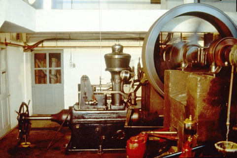 Bâtiment d'eau : régulateur S.A.C.M. © Région Bourgogne-Franche-Comté, Inventaire du patrimoine