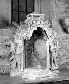 Le dais d'exposition, ouvert. © Région Bourgogne-Franche-Comté, Inventaire du patrimoine