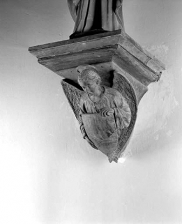 Console de gauche, vue de trois quarts. © Région Bourgogne-Franche-Comté, Inventaire du patrimoine