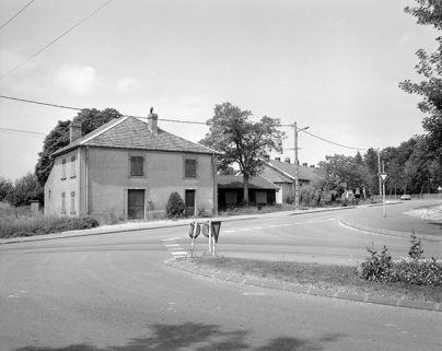 Cité ouvrière : café des Acacias (1). © Région Bourgogne-Franche-Comté, Inventaire du patrimoine