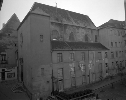 Chapelle de trois quarts droit et aile gauche du collège. © Région Bourgogne-Franche-Comté, Inventaire du patrimoine