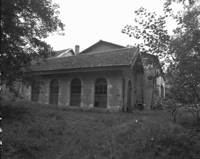 Orangerie (?) en 1989. © Région Bourgogne-Franche-Comté, Inventaire du patrimoine