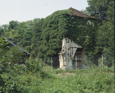 Le haut fourneau en 1989. © Région Bourgogne-Franche-Comté, Inventaire du patrimoine