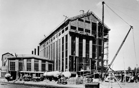 Agrandissement du bâtiment des générateurs. © Région Bourgogne-Franche-Comté, Inventaire du patrimoine Agrandissement du bâtiment des générateurs. © Région Bourgogne-Franche-Comté, Inventaire du patrimoine