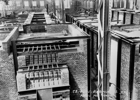 Atelier de caustification : construction des pots (partie supérieure de la batterie n° 2). © Région Bourgogne-Franche-Comté, Inventaire du patrimoine Atelier de caustification : construction des pots (partie supérieure de la batterie n° 2). © Région Bourgogne-Franche-Comté, Inventaire du patrimoine