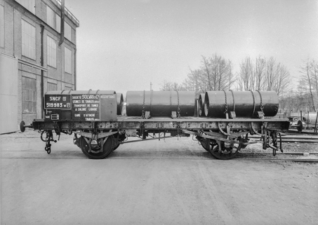 Wagon-citerne servant au transport de chlore liquide. © Région Bourgogne-Franche-Comté, Inventaire du patrimoine Wagon-citerne servant au transport de chlore liquide. © Région Bourgogne-Franche-Comté, Inventaire du patrimoine