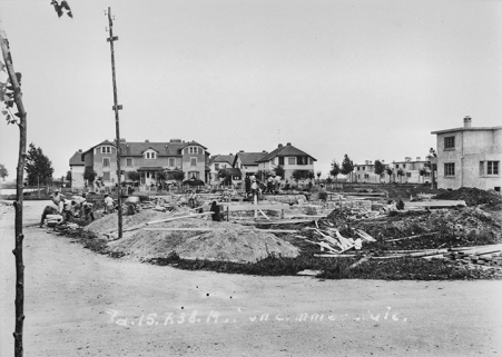 Vue générale de la place de la Victoire. © Région Bourgogne-Franche-Comté, Inventaire du patrimoine